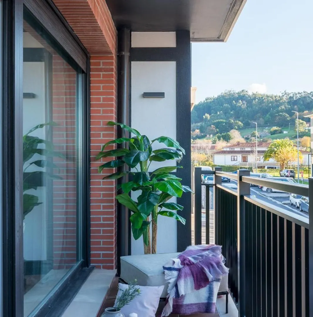 Apartment Akomodat En Luminoso Y Acogedor Cercano A La Playa Y Bilbao Urduliz